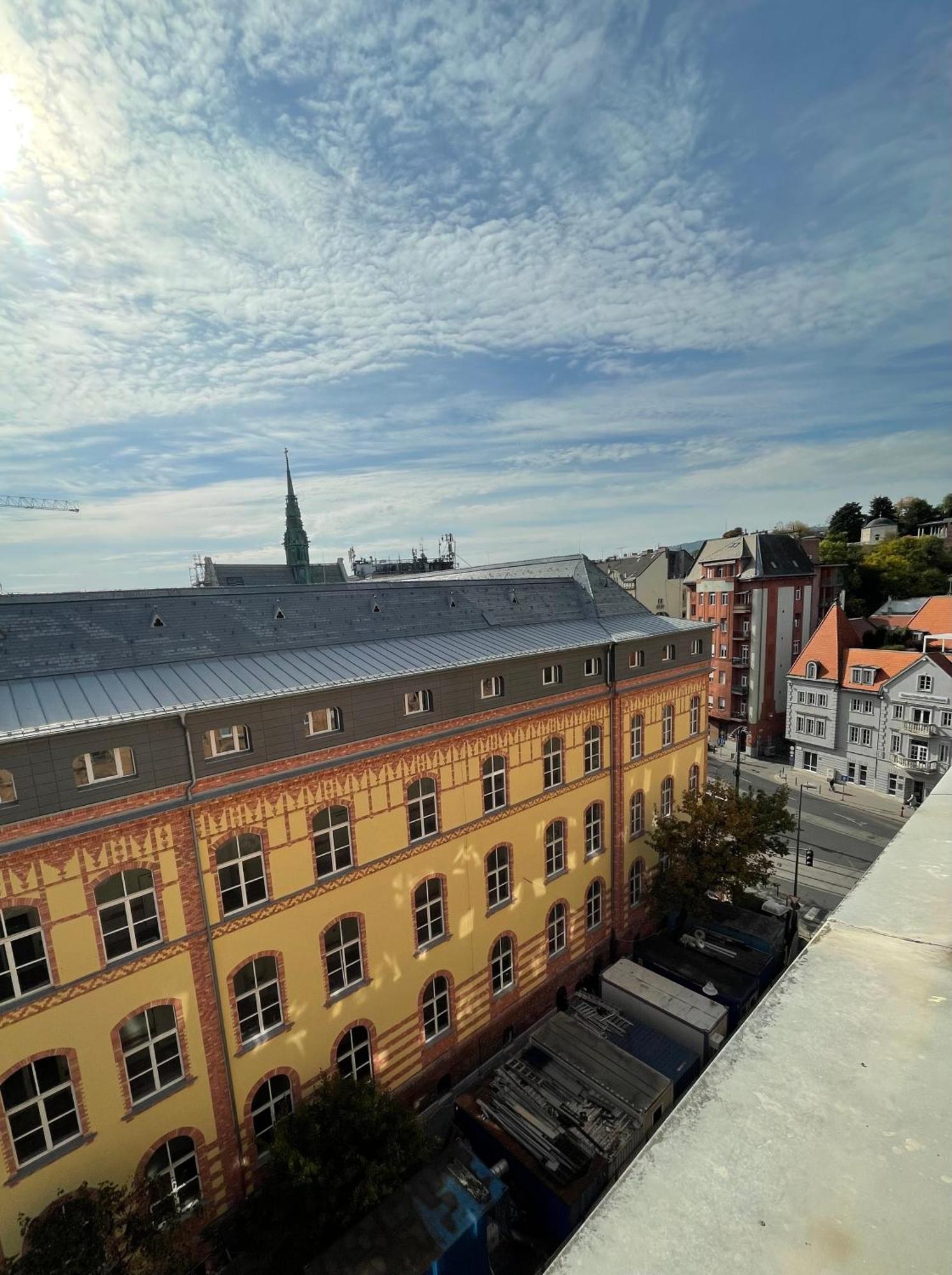 Apartment Margaret Next To The Lukacs With Panorama Danube Budapest